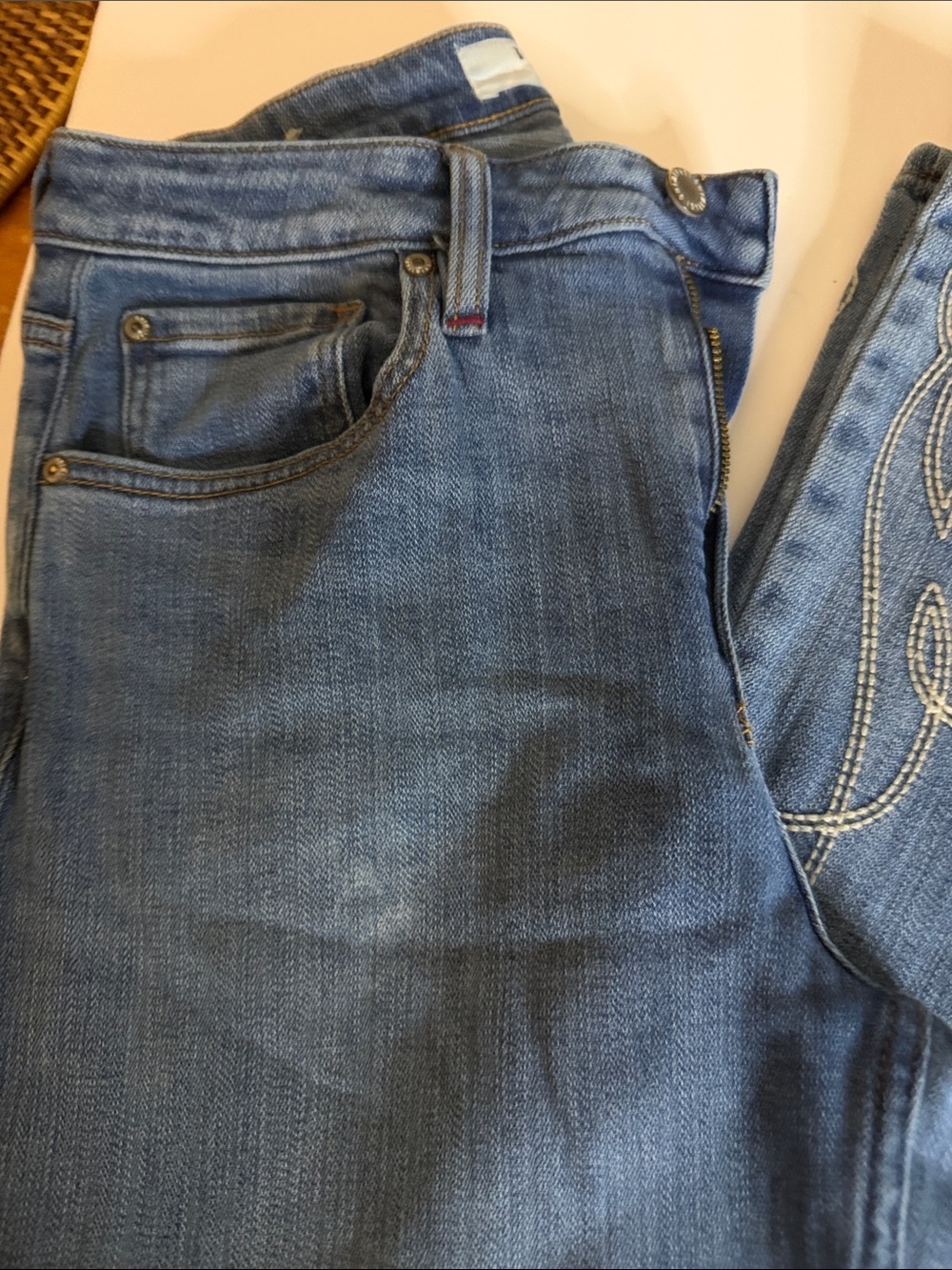 Idyllwind legend Blue Bootcut Jeans with Cream Embroidery - Picture 3 of 10